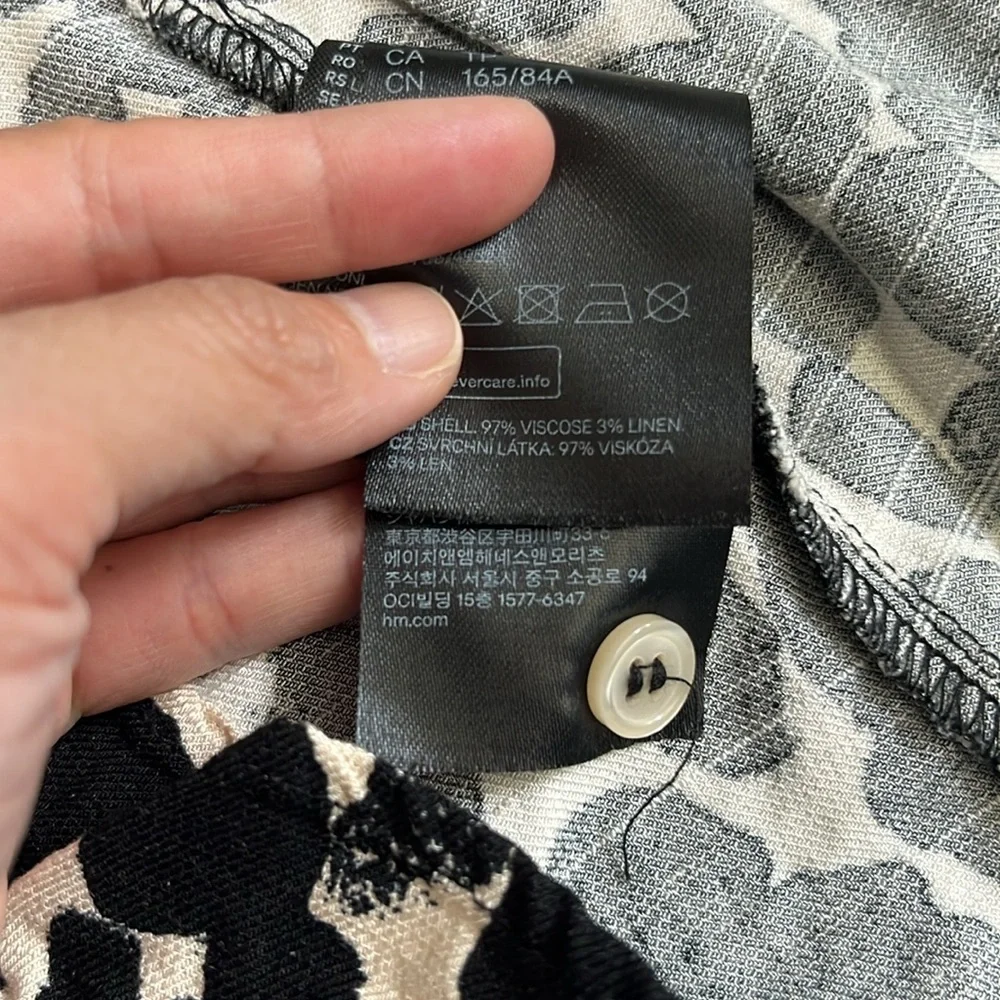 H&M Top - Picture 7 of 8